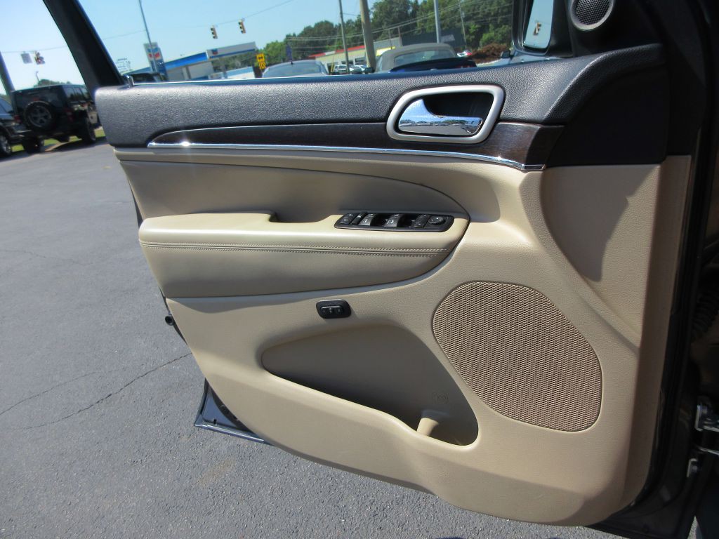 2015 Jeep Grand Cherokee Image 10