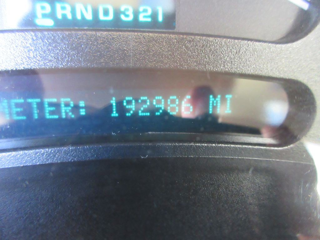 2005 Chevrolet Tahoe Image 8