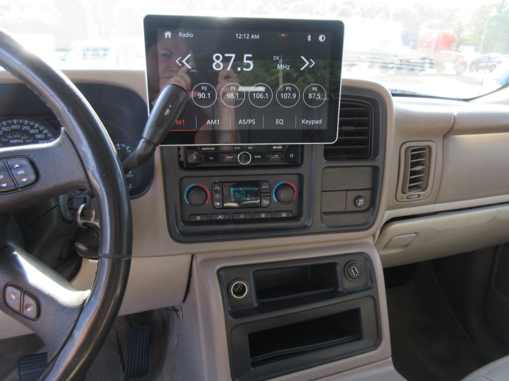 2005 Chevrolet Tahoe Image 9