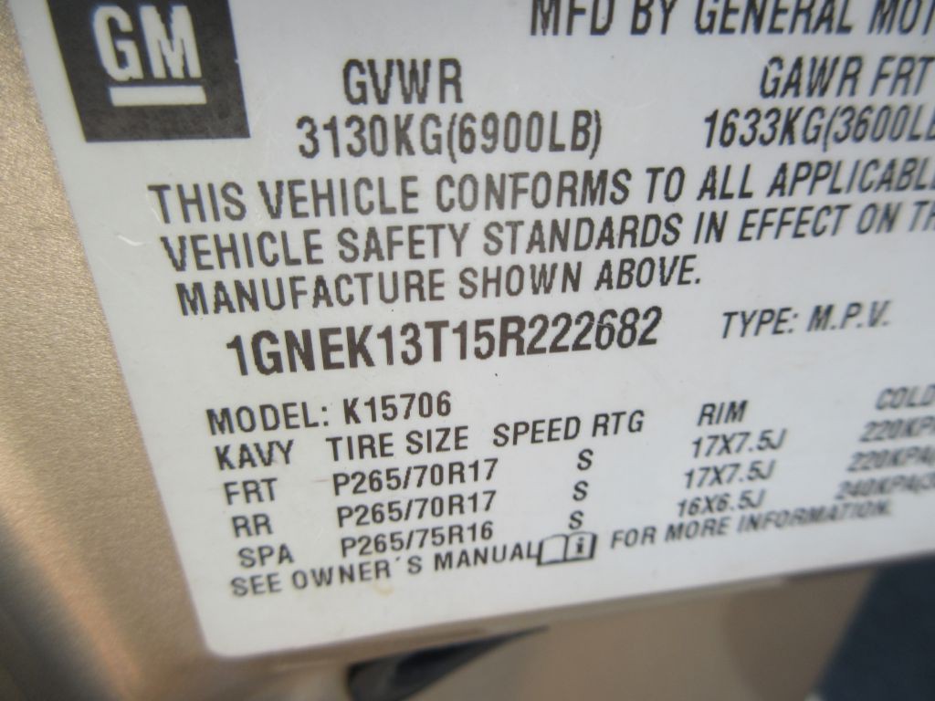 2005 Chevrolet Tahoe Image 15