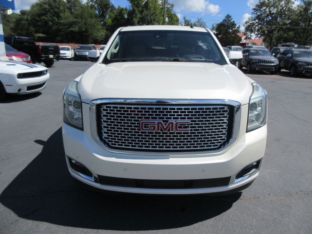 2015 GMC Yukon Image 2