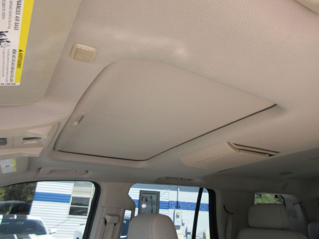 2015 GMC Yukon Image 11