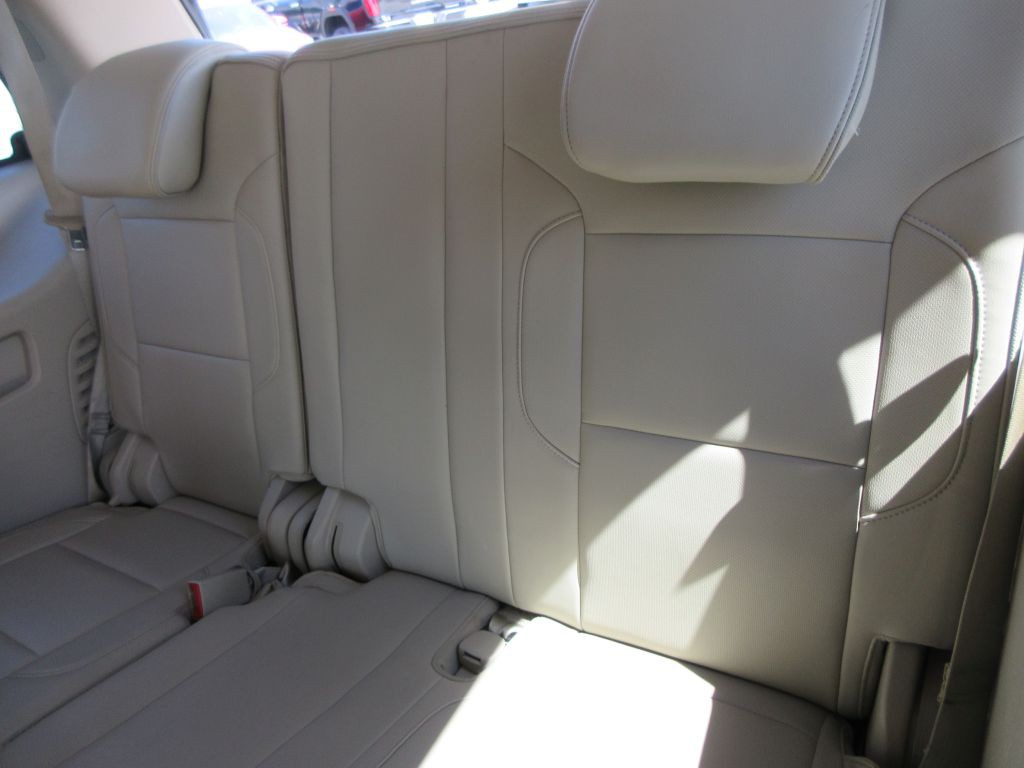 2015 GMC Yukon Image 13