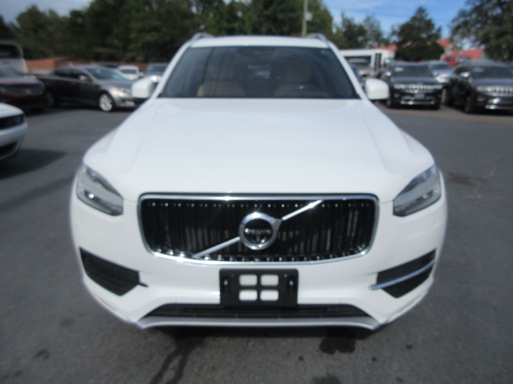 2018 Volvo XC90 Image 2