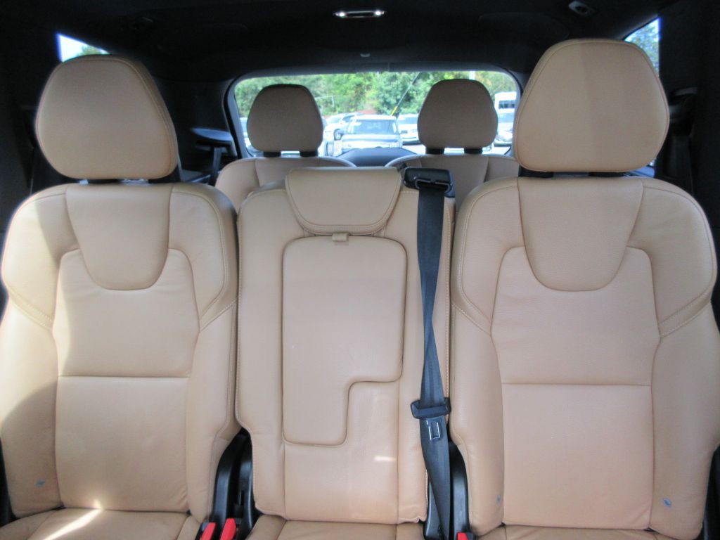 2018 Volvo XC90 Image 13