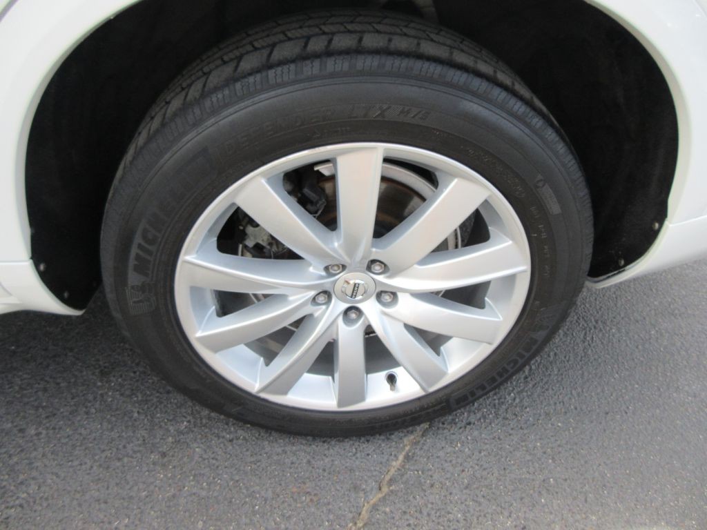 2018 Volvo XC90 Image 15
