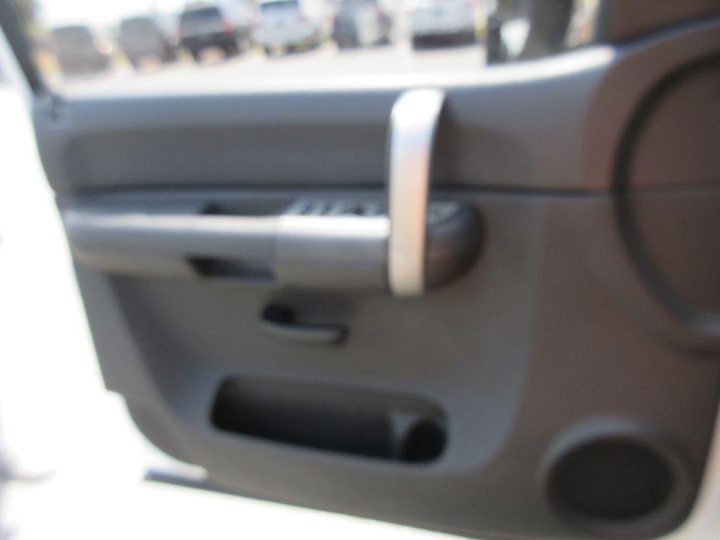 2008 Chevrolet Silverado 1500 Image 10
