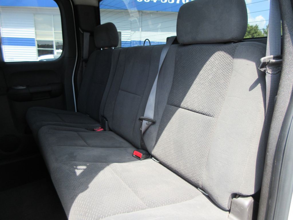 2008 Chevrolet Silverado 1500 Image 12