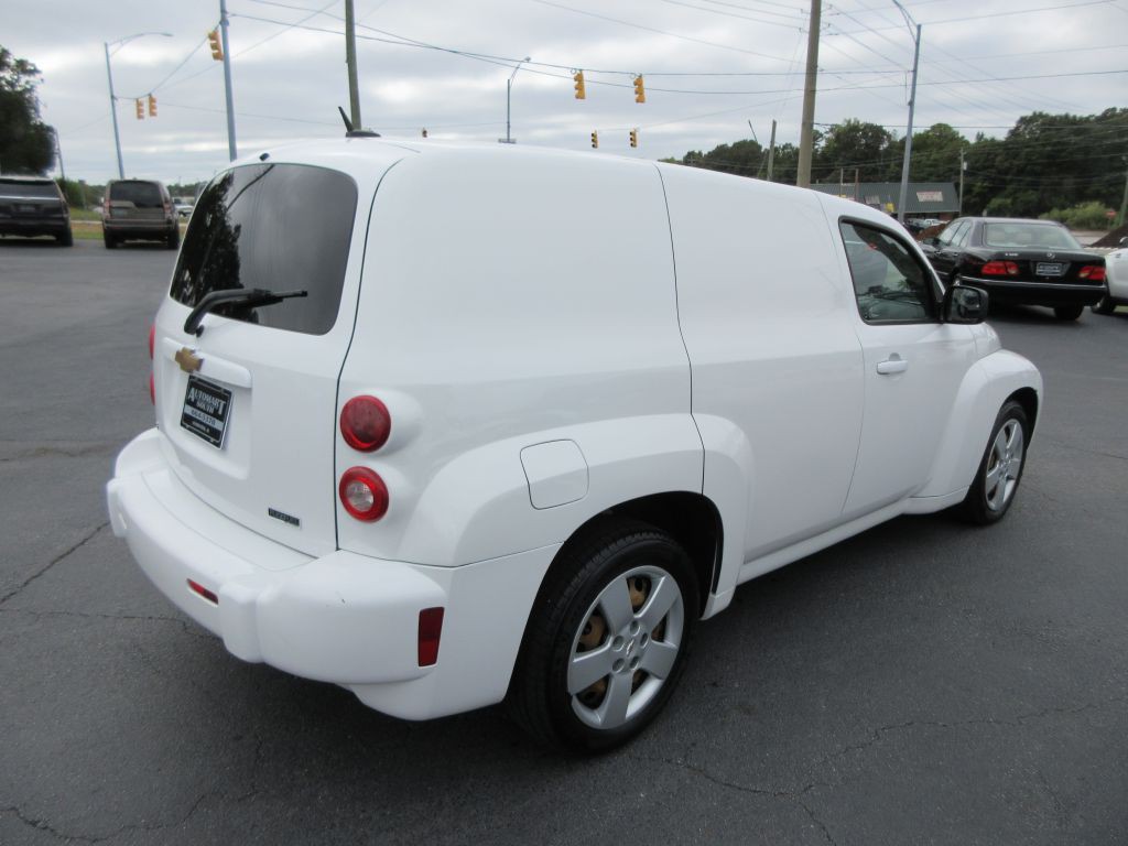 2011 Chevrolet HHR Image 4
