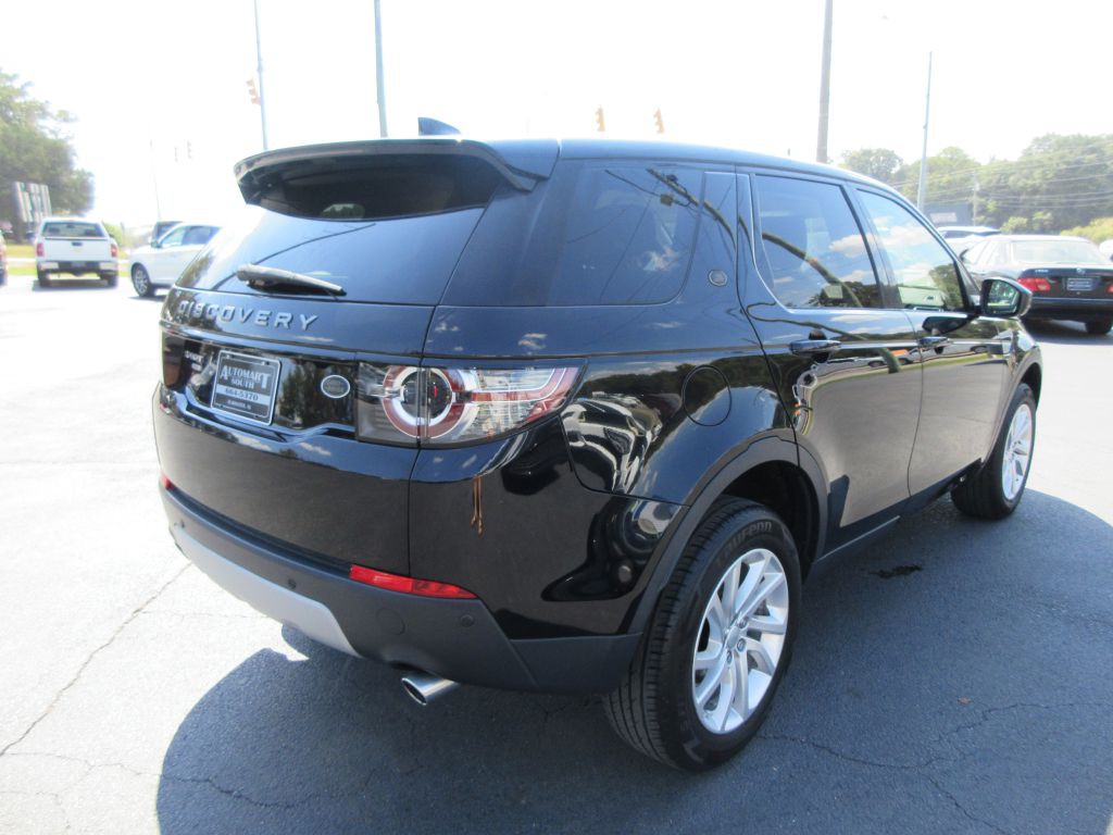 2019 Land Rover Discovery Sport Image 4