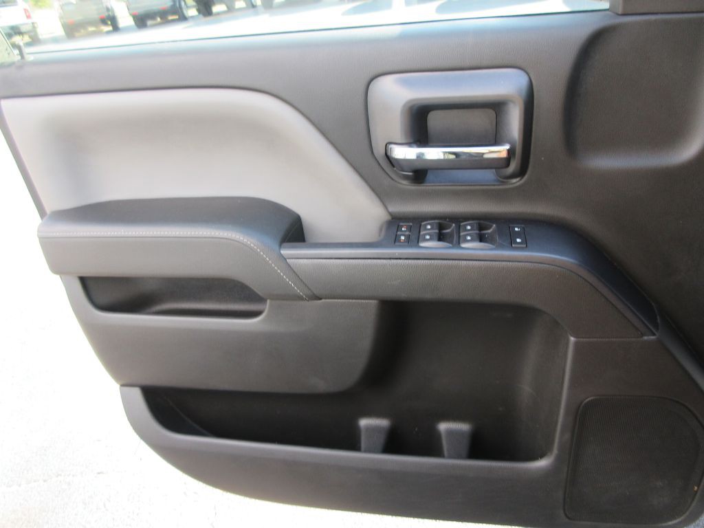 2015 GMC Sierra Image 11