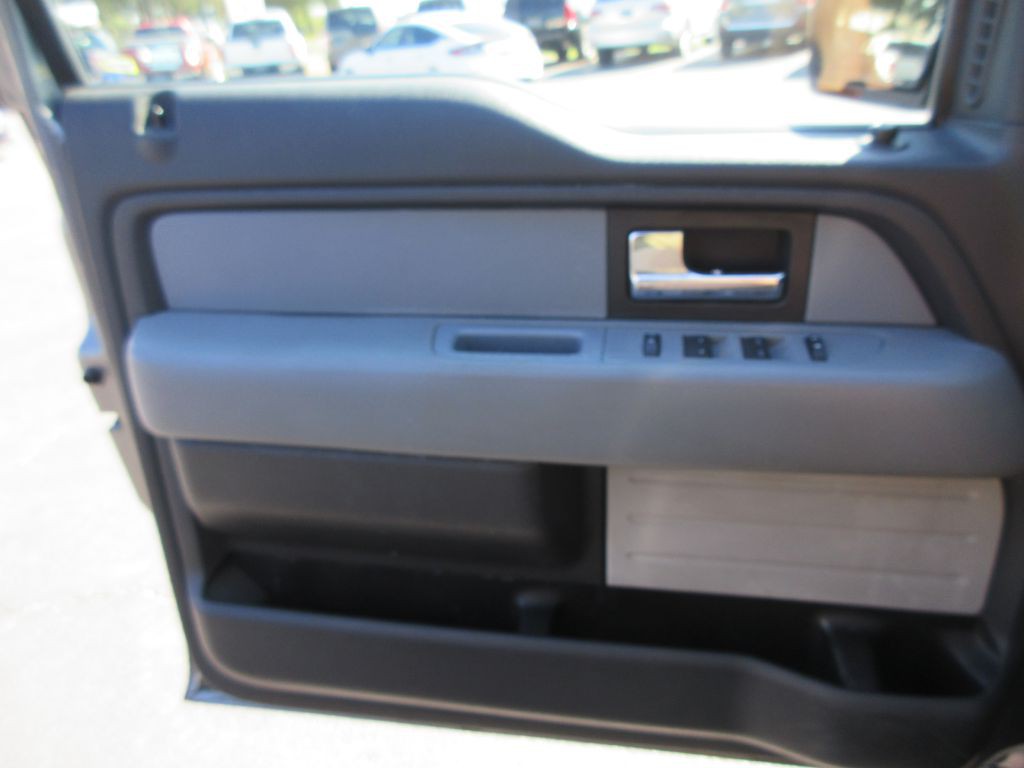 2013 Ford F-150 Image 11