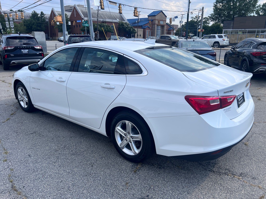 2023 Chevrolet Malibu Image 7