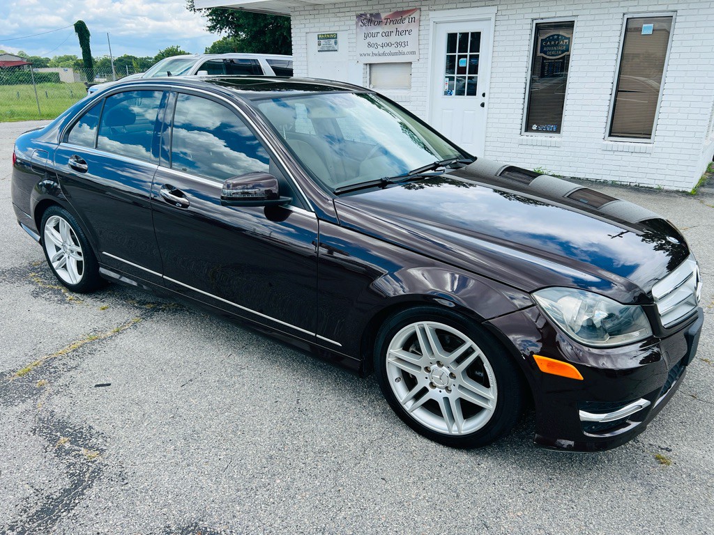 2012 Mercedes-Benz C-Class Image 3