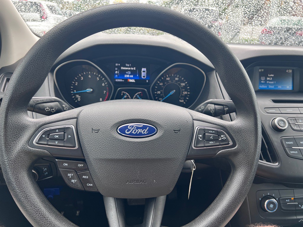 2017 Ford Focus Image 10