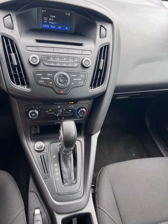 2017 Ford Focus Image 13