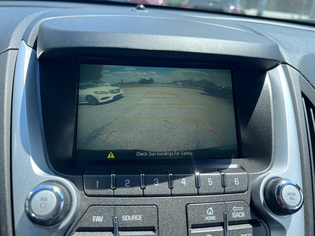 2017 Chevrolet Equinox Image 15