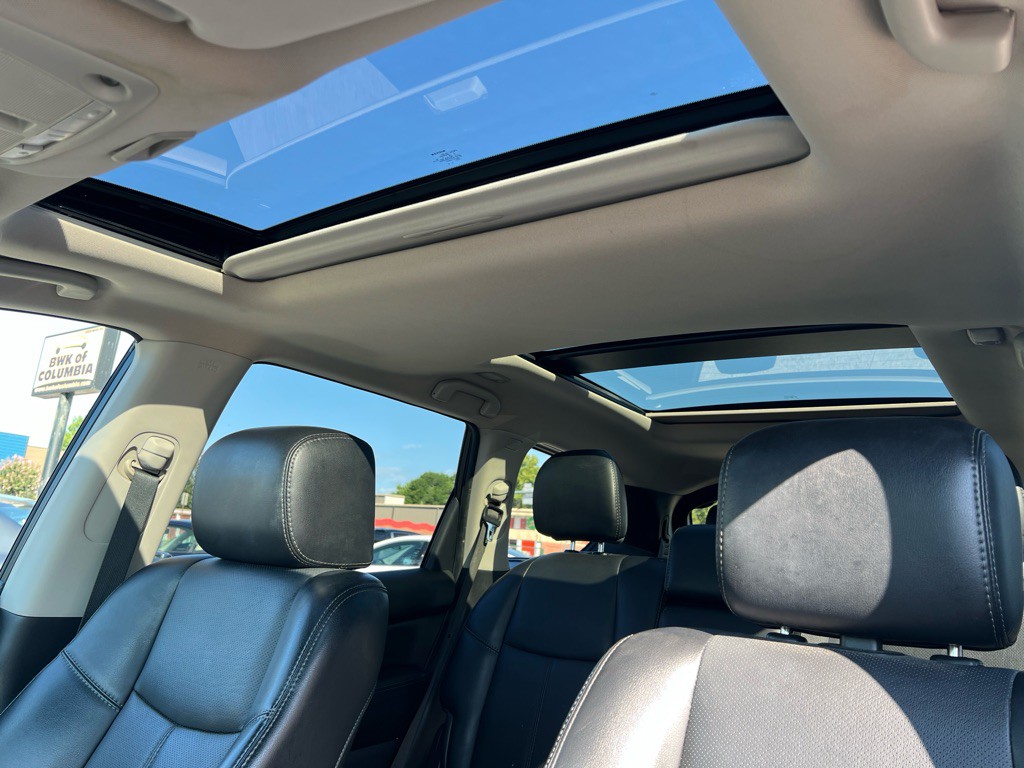 2015 Nissan Pathfinder Image 17