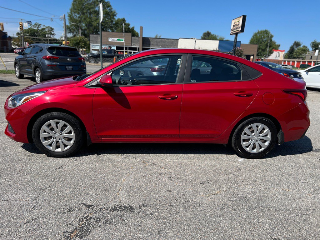 2019 Hyundai Accent Image 6