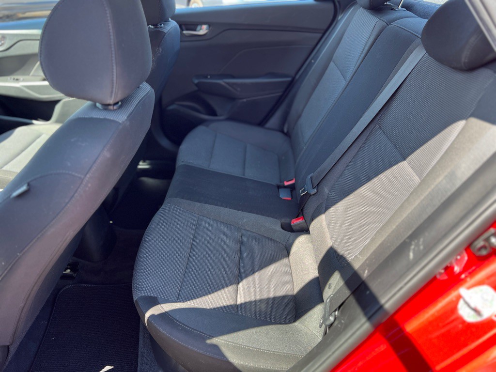2019 Hyundai Accent Image 10