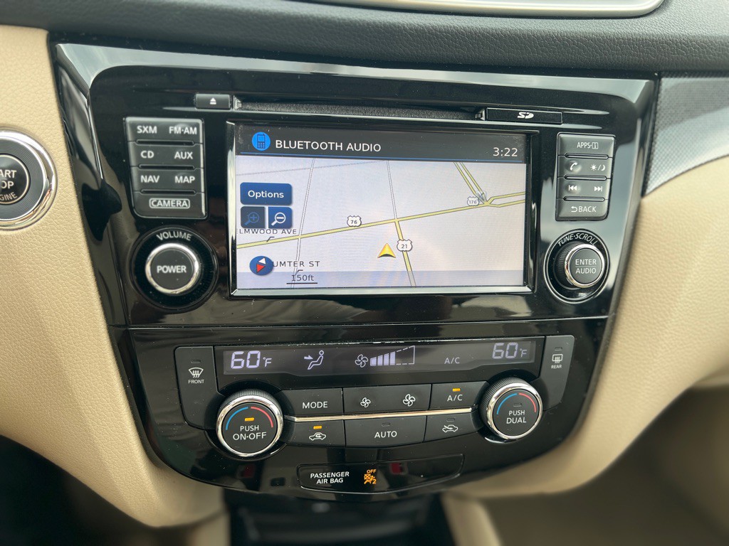 2014 Nissan Rogue Image 10