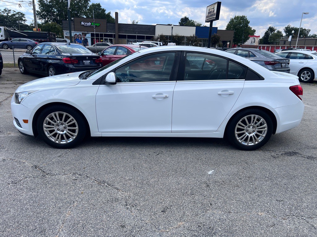 2013 Chevrolet Cruze Image 8