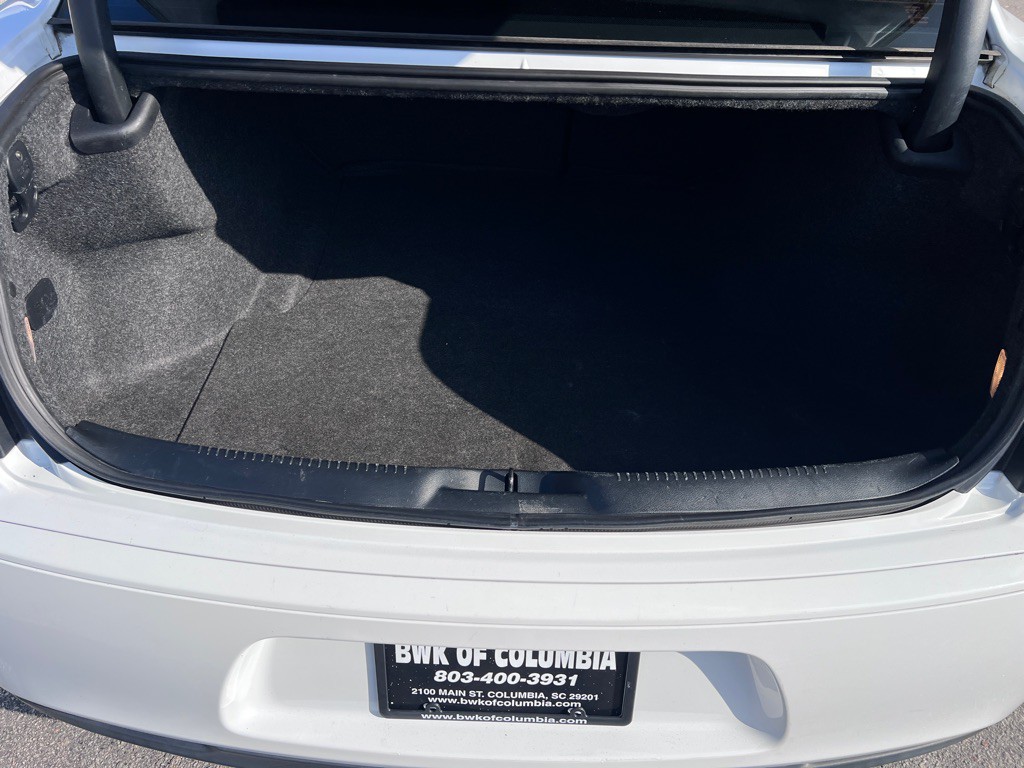 2019 Chrysler 300 Image 18
