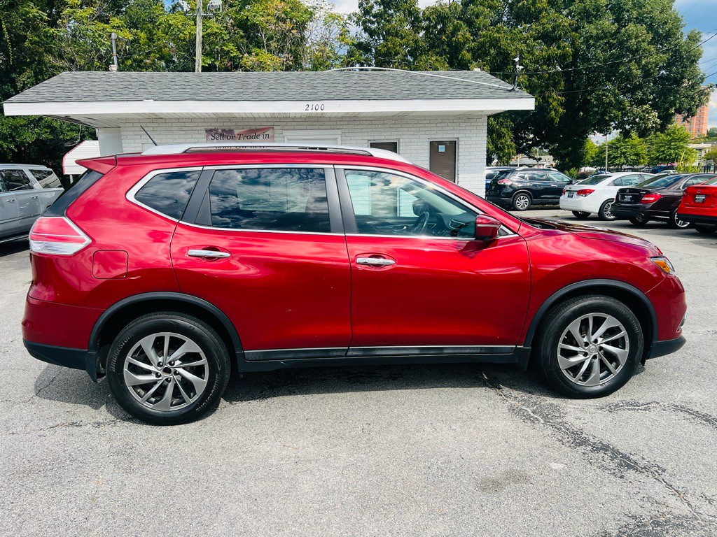2015 Nissan Rogue Image 4