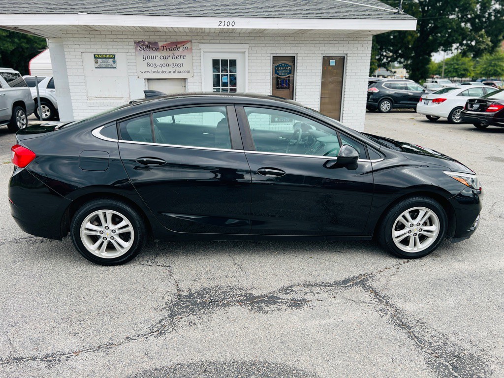 2017 Chevrolet Cruze Image 4