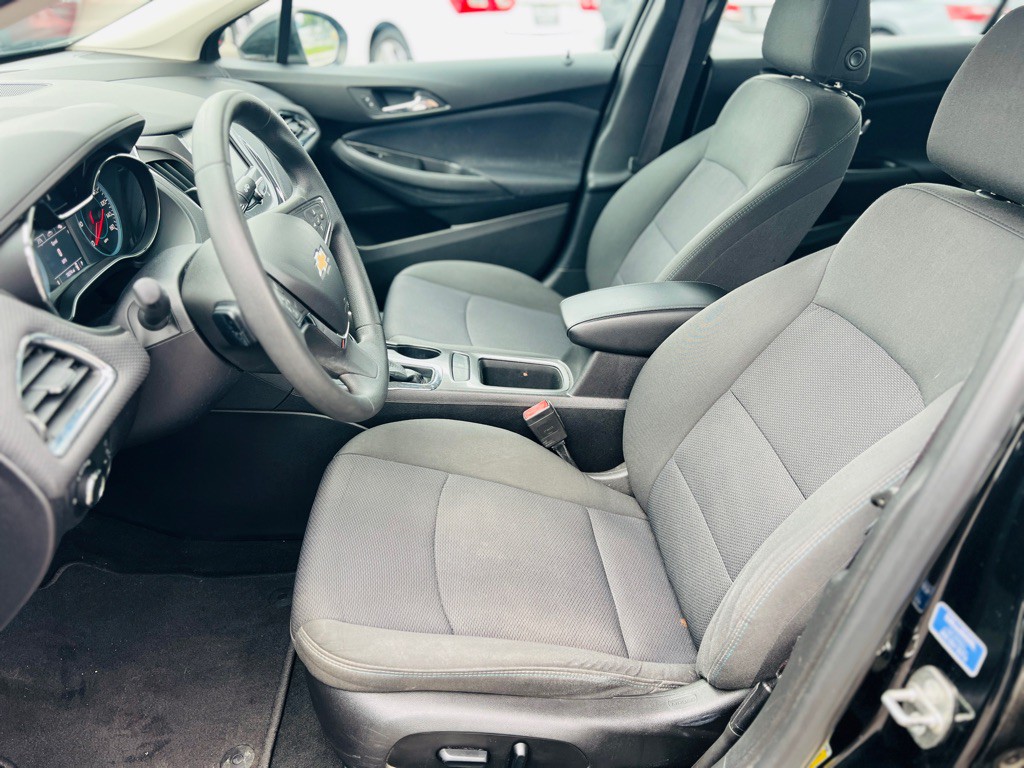 2017 Chevrolet Cruze Image 10