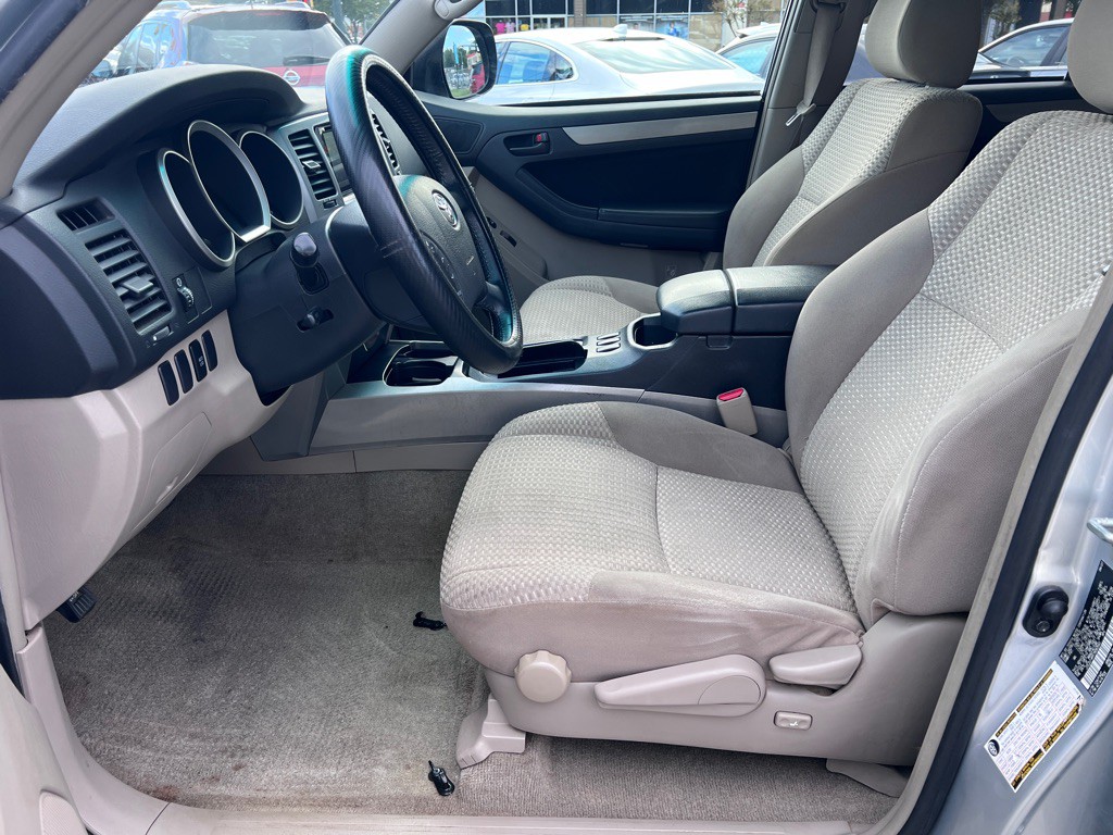 2007 Toyota 4Runner Image 10