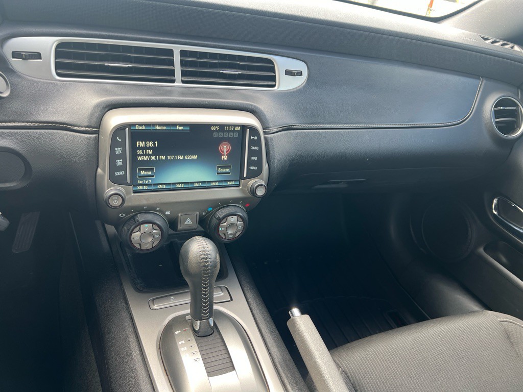2014 Chevrolet Camaro Image 14