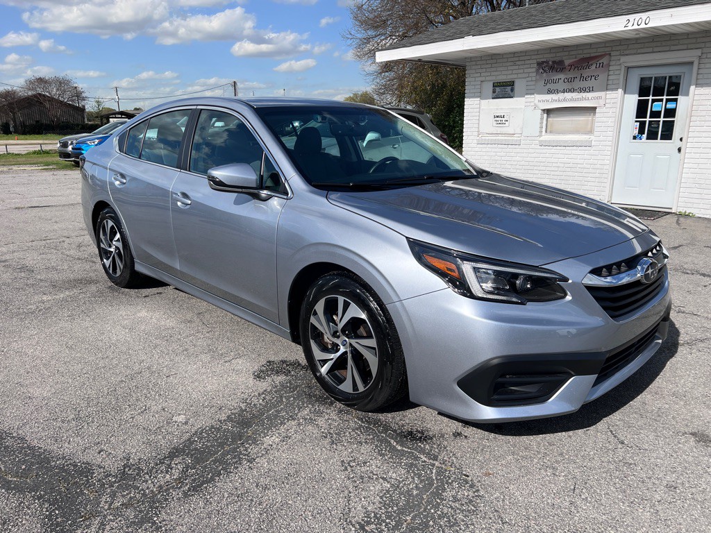 2022 Subaru Legacy Image 3