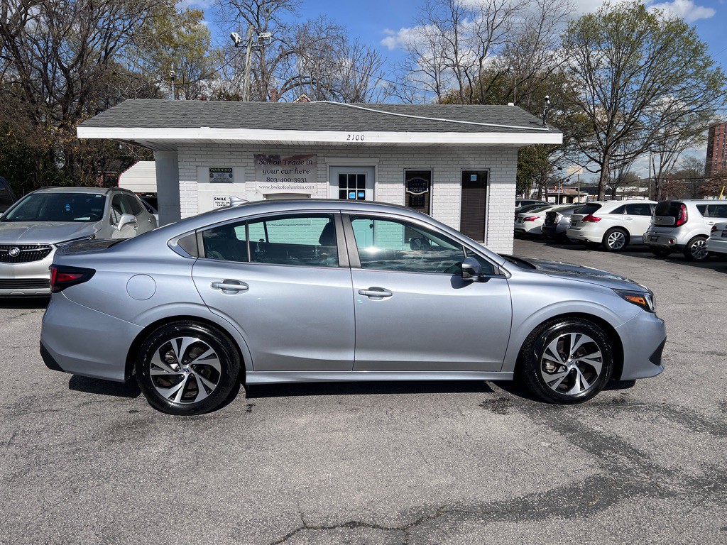 2022 Subaru Legacy Image 4