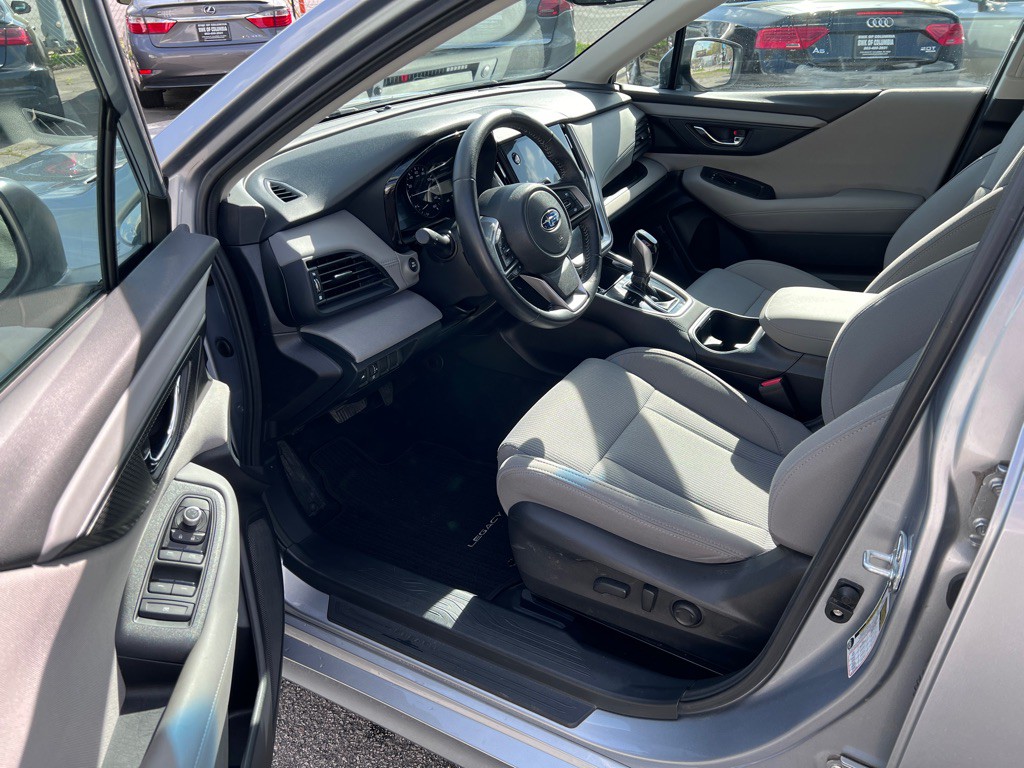 2022 Subaru Legacy Image 8