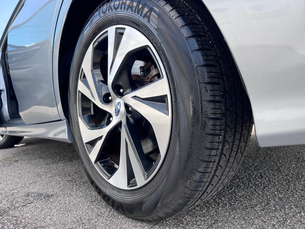 2022 Subaru Legacy Image 21