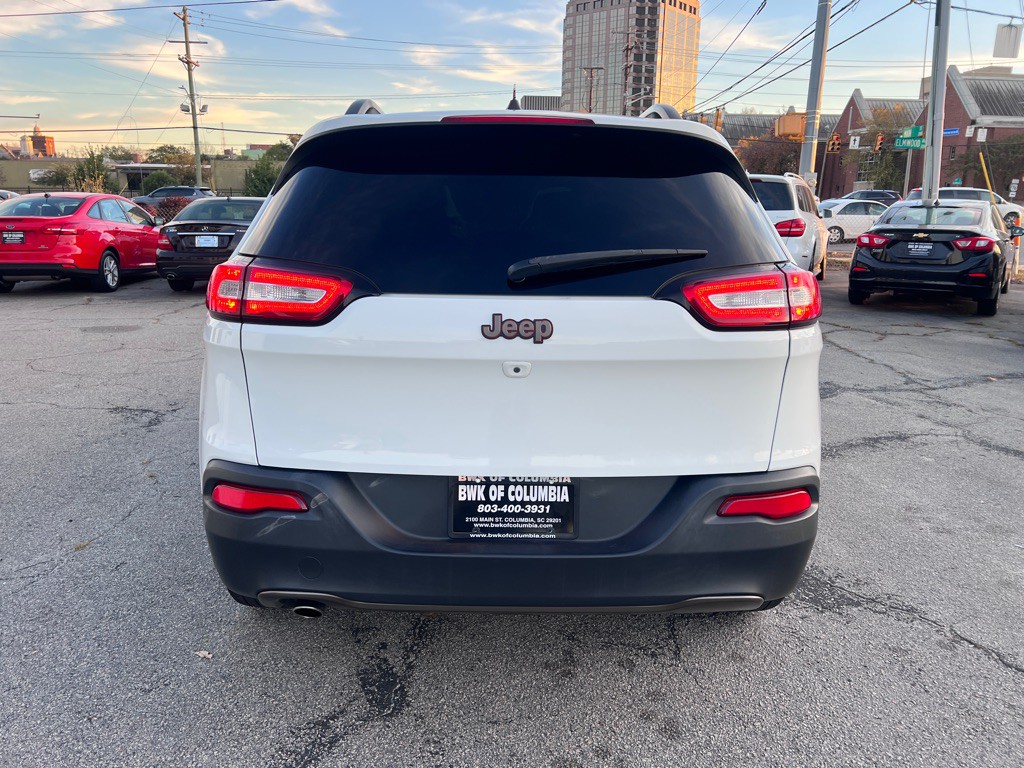 2017 Jeep Cherokee Image 6