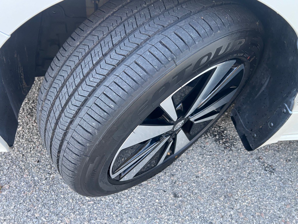 2021 Nissan Altima Image 21