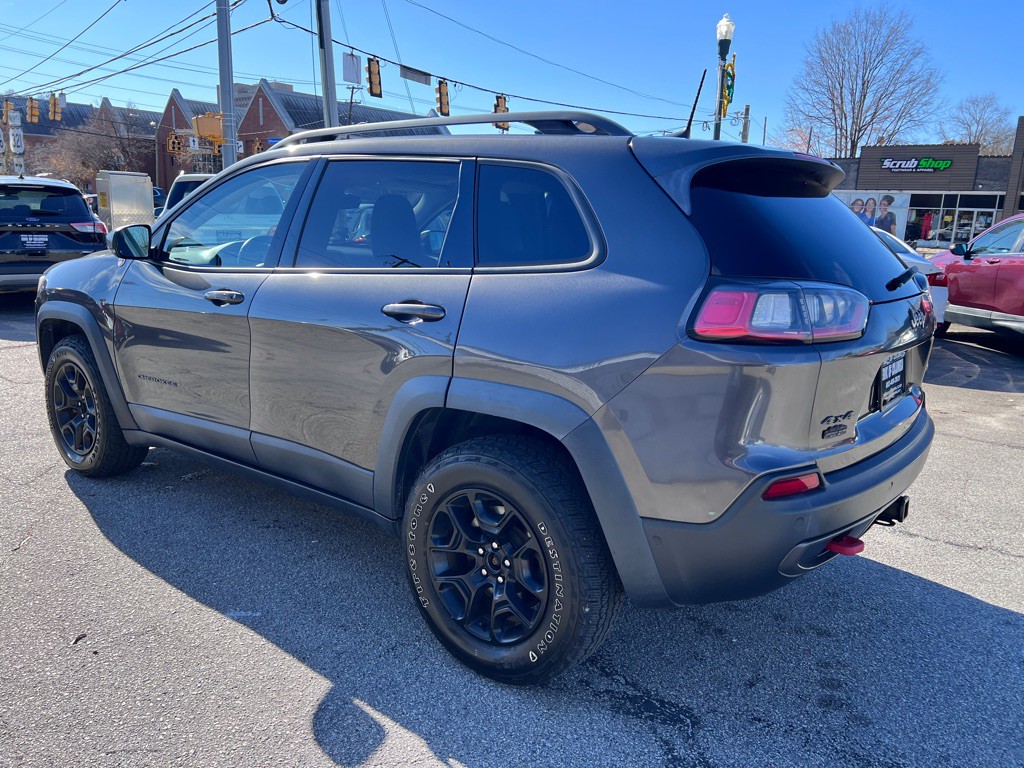 2019 Jeep Cherokee Image 7