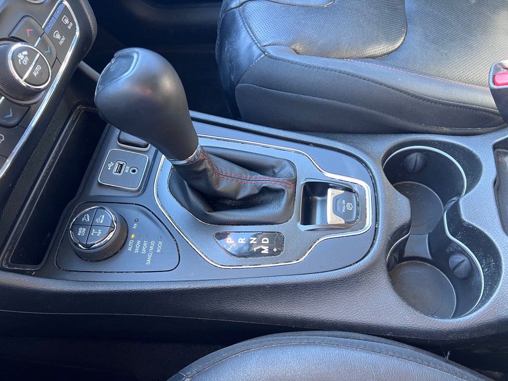 2019 Jeep Cherokee Image 13