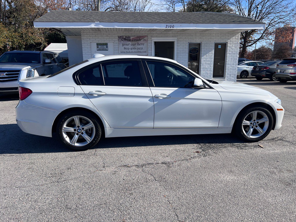 2014 BMW 3 Series Image 4