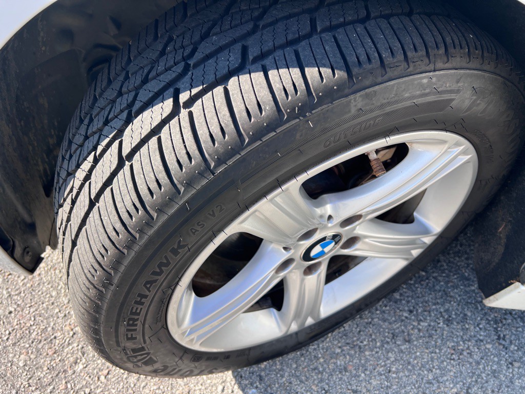 2014 BMW 3 Series Image 22