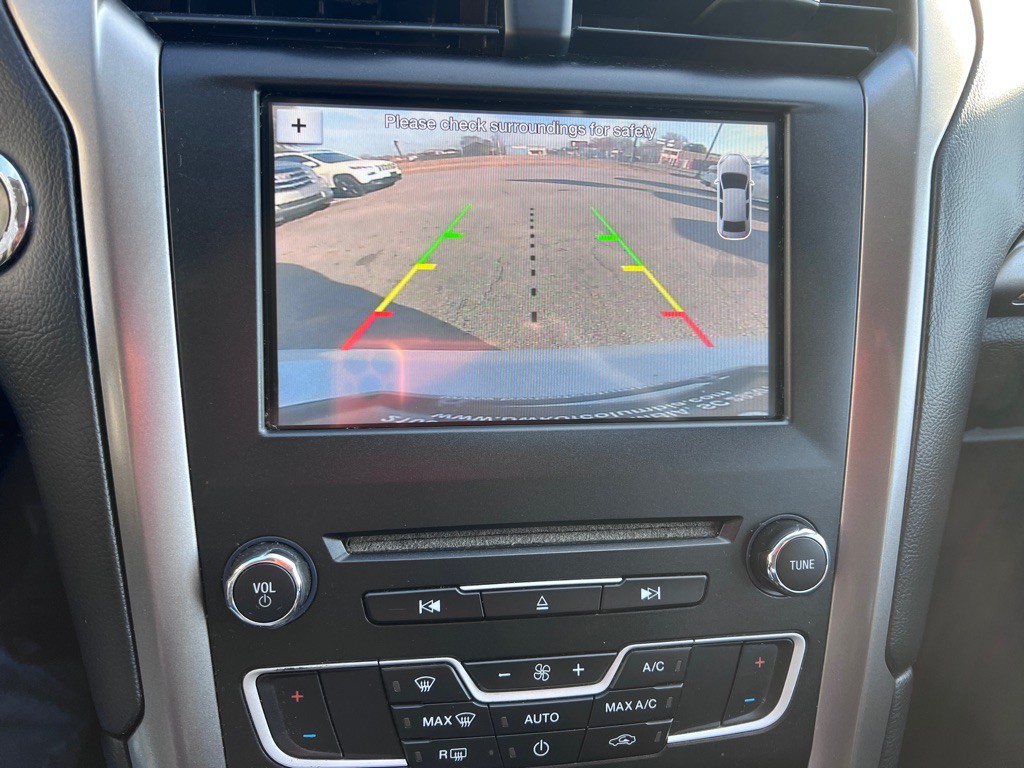 2017 Ford Fusion Image 14