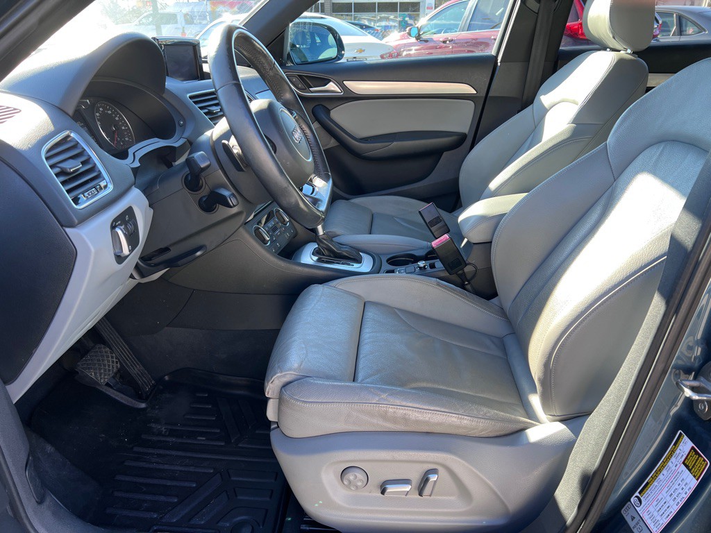 2018 Audi Q3 Image 10