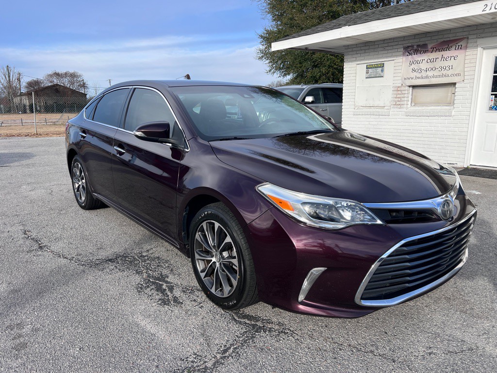 2018 Toyota Avalon Image 3