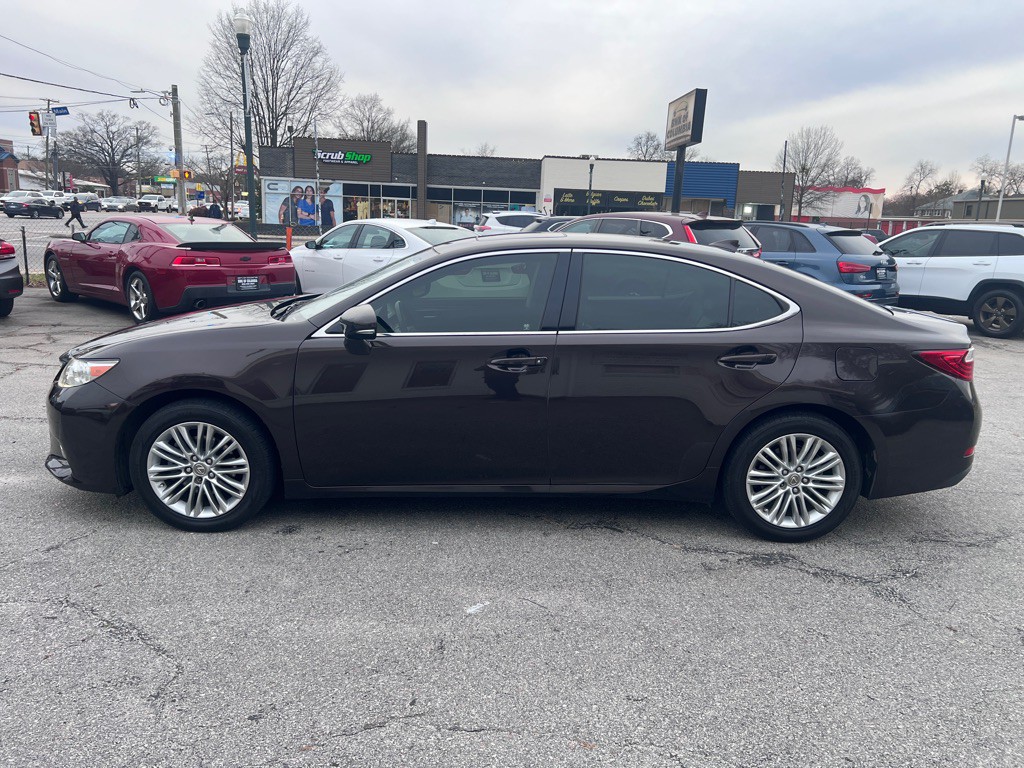 2015 Lexus ES 350 Image 8