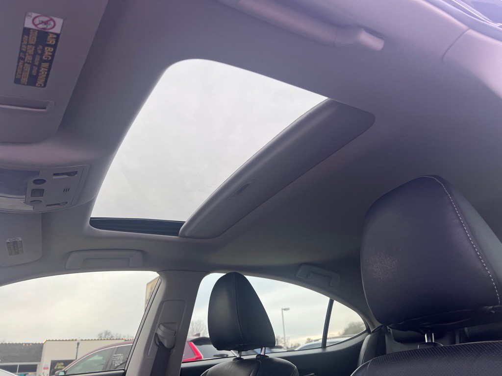 2015 Lexus ES 350 Image 12