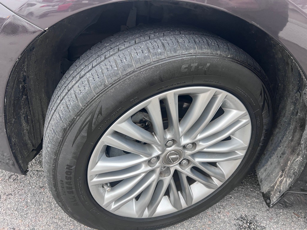 2015 Lexus ES 350 Image 20