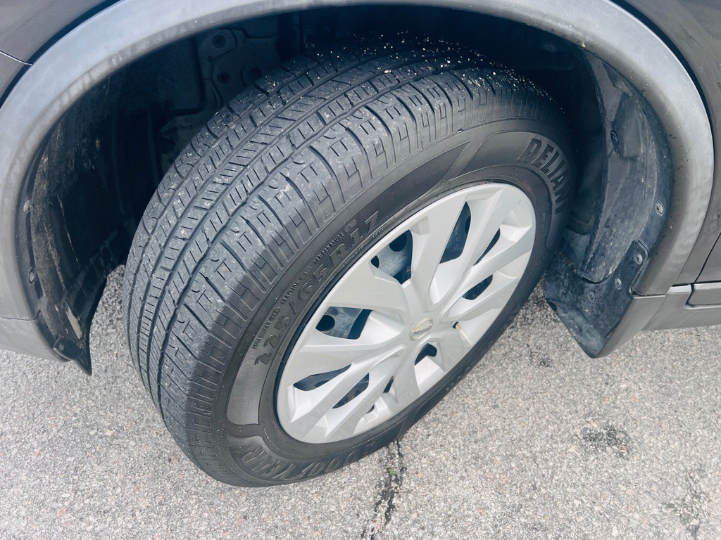 2015 Nissan Rogue Image 15