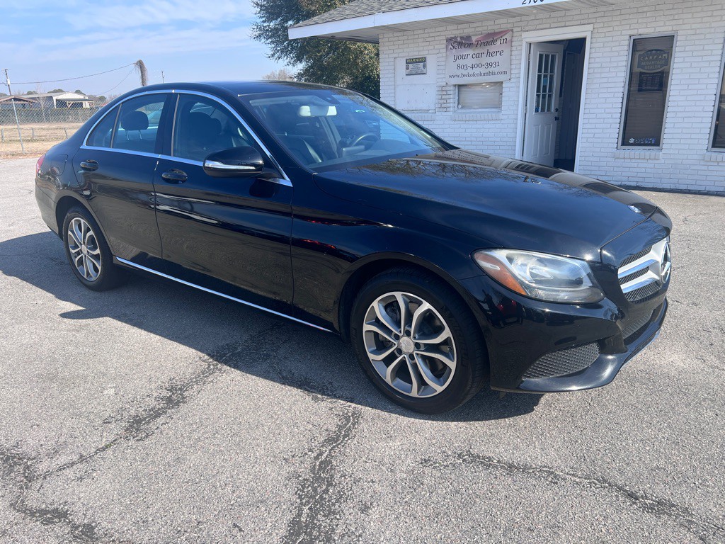 2015 Mercedes-Benz C-Class Image 3